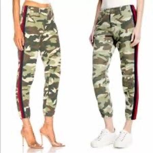 MOTHER The No Zip Misfit Pant in Double Time Camo